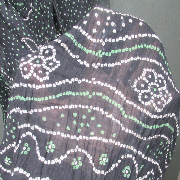 Black White Green Boho Crinkle Peasant Shirt - Picture 7 of 7